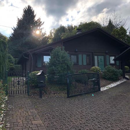 Gemuetliches Holzhaus In Idyllischer Lage Ruppichteroth Exterior photo